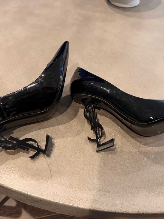 Yves Saint Laurent Glossy Black Patent YSL Logo-Heel Pumps - Picture 3 of 6